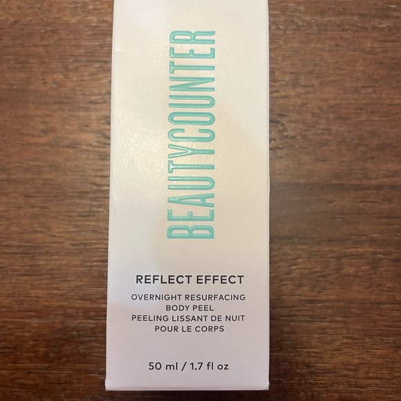 Beautycounter Reflect Effect Overnight Resurfacing Body Peel, 50 ml/1.7 oz - Picture 3 of 3
